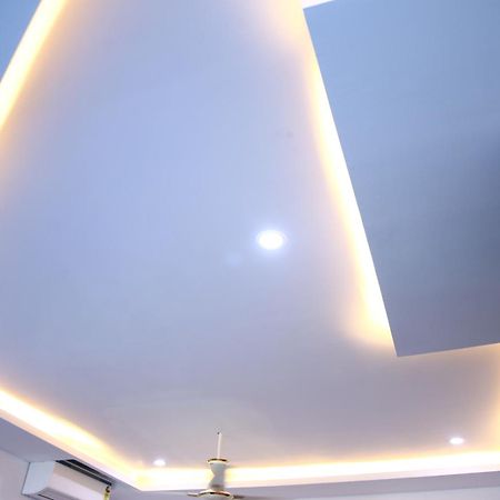 Shri Bhavani Residency Chennai Bagian luar foto