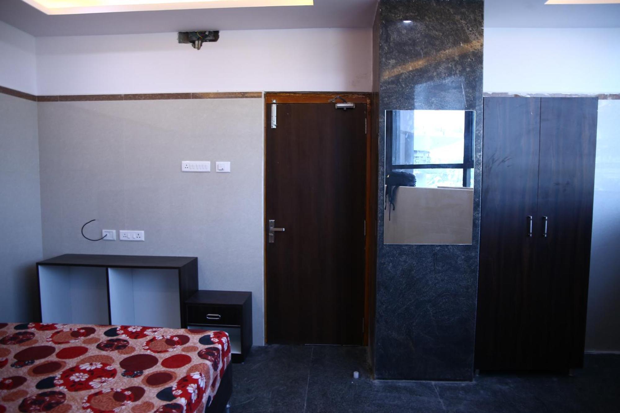 Shri Bhavani Residency Chennai Bagian luar foto